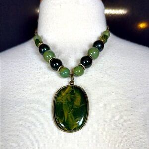 Green Statement Necklace with Oval Pendant